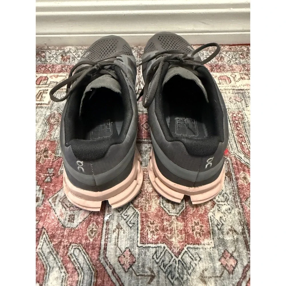 On Running Cloudswift Performance Running Shoes Gray Pink‎ Women's US 9